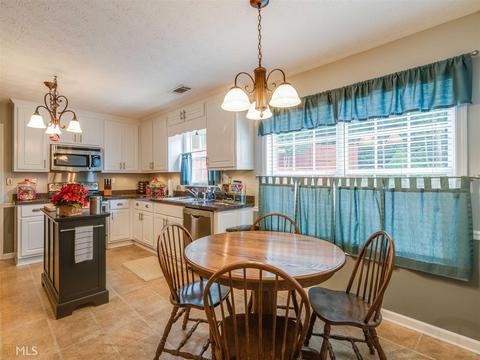 90 Coldwater Dr, Covington, GA 30016 photo 18