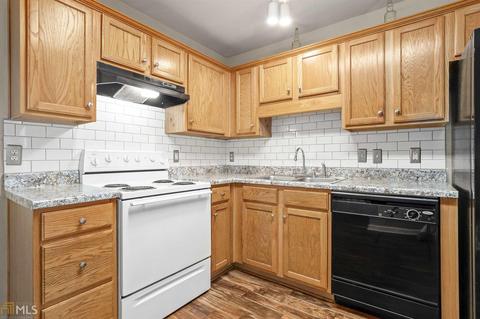 6987 Pine Shadow Way, Winston, GA 30187 photo 10