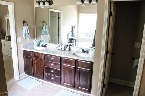 409 Doc Perry Rd, Newnan, GA 30263 photo 9