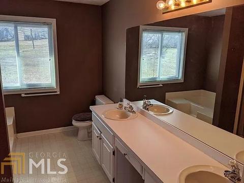 3222 Windgate Dr, Buford, GA 30519 photo 8