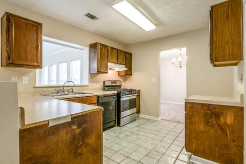 1377 Foxvale Rd, Hampton, GA 30228 photo 16