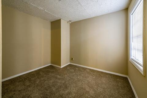 1377 Foxvale Rd, Hampton, GA 30228 photo 29
