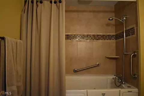 148 Lake Forest Dr, Jackson, GA 30233 photo 7