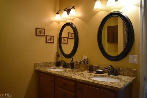 148 Lake Forest Dr, Jackson, GA 30233 photo 13