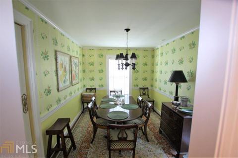 211 E Line St, Calhoun, GA 30701 photo 7