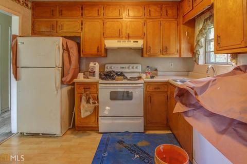 6672 Cambridge Dr, Rex, GA 30273 photo 10