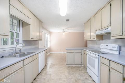 320 E Regal Way, Mcdonough, GA 30253 photo 14