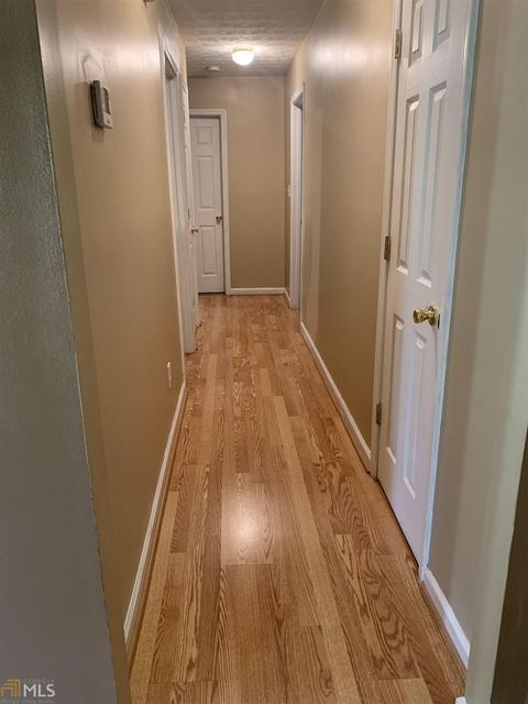 130 Five Oaks Dr, Covington, GA 30014 photo 4