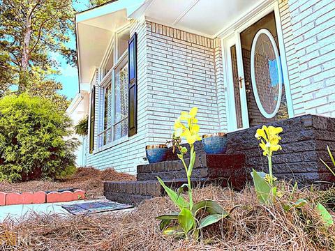 6797 Darrell Ct, Morrow, GA 30260 photo 6