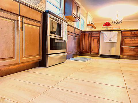 6797 Darrell Ct, Morrow, GA 30260 photo 17