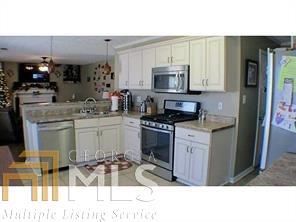 11 Thorne Berry Dr, Hampton, GA 30228 photo 3
