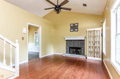 1217 N Hampton Dr, Hampton, GA 30228 photo 3