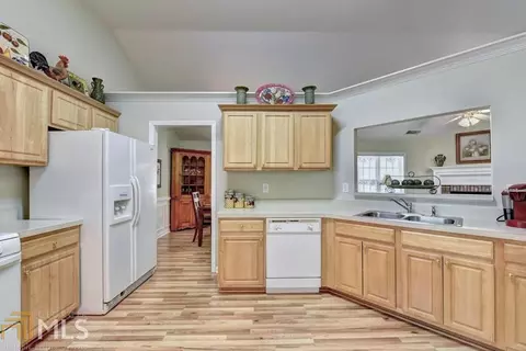 1998 Commonwealth Way, Grayson, GA 30017 photo 15