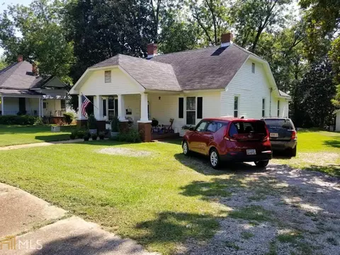 421 E Lee St, Thomaston, GA 30286 photo 1