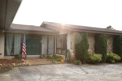 253 Hillcrest Hts, Cornelia, GA 30531 photo 3
