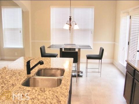 140 Silver Willow Walk, Covington, GA 30016 photo 8