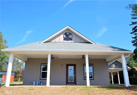 39 Eagle St, Hayesville, NC 28904 photo 3