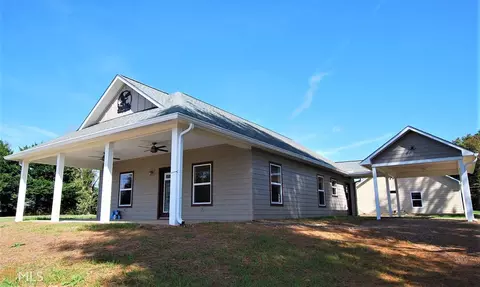 39 Eagle St, Hayesville, NC 28904 photo 1
