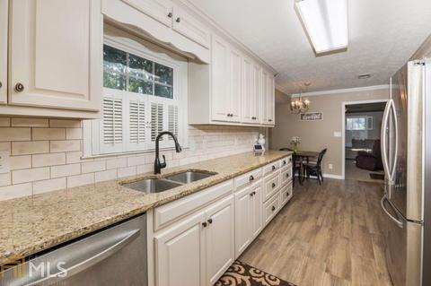 111 Ashling Dr, Lagrange, GA 30240 photo 5