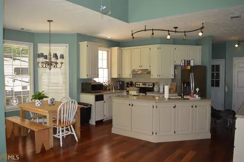 120 Ford Dr, Lagrange, GA 30240 photo 3