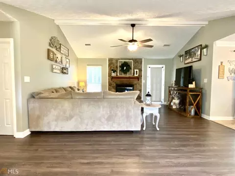 113 Hawthorne Cir, Lagrange, GA 30240 photo 12