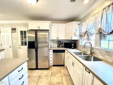 113 Hawthorne Cir, Lagrange, GA 30240 photo 7