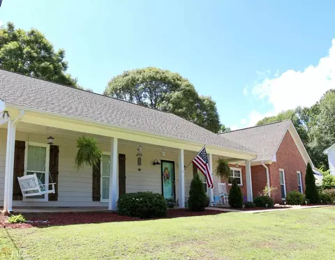 113 Hawthorne Cir, Lagrange, GA 30240 photo 3