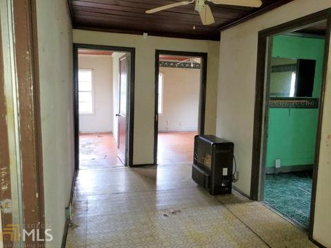 237 Slaughter Ave, Jackson, GA 30233 photo 9