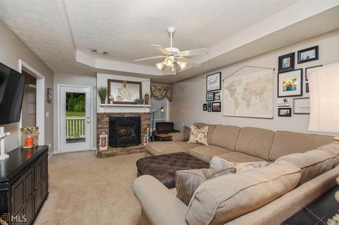 835 Turkey Point Dr, Lagrange, GA 30240 photo 7