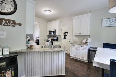 104 N Pointe Pkwy, Lagrange, GA 30241 photo 9