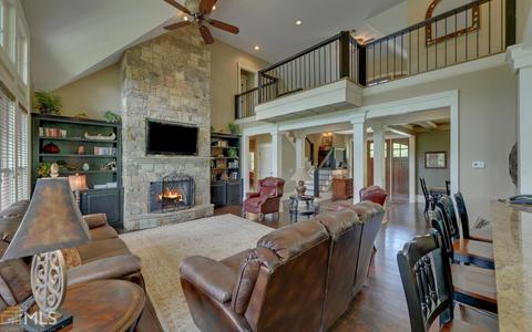 595 Edgewater Trl, Toccoa, GA 30577 photo 9