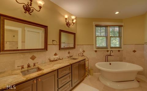 595 Edgewater Trl, Toccoa, GA 30577 photo 18