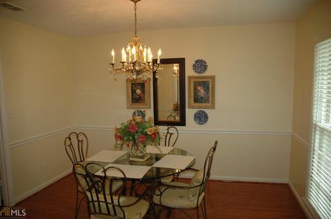 401 Camelot Dr, Lagrange, GA 30241 photo 6