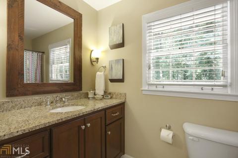 3966 Bonnington Ct, Chamblee, GA 30341 photo 16