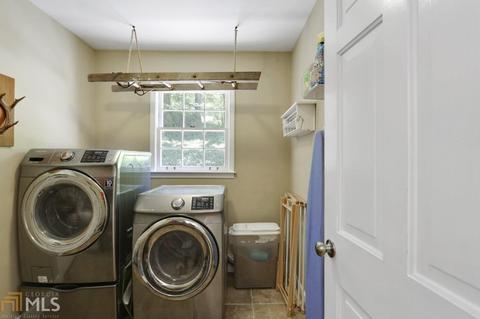 3966 Bonnington Ct, Chamblee, GA 30341 photo 11