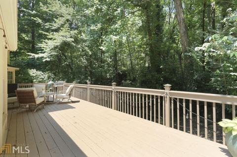 3966 Bonnington Ct, Chamblee, GA 30341 photo 5