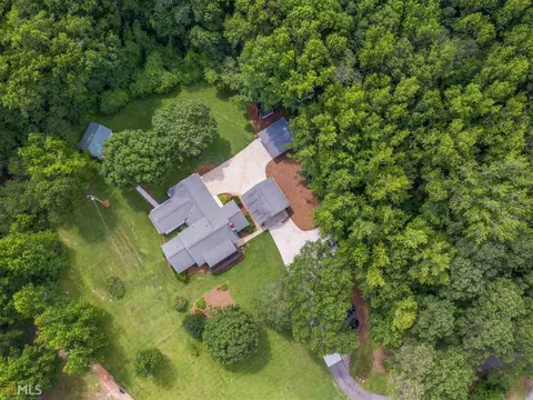 860 Newmorn Dr, Hampton, GA 30228 photo 5