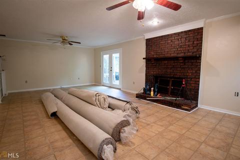 65 Barber Rd, Covington, GA 30016 photo 4