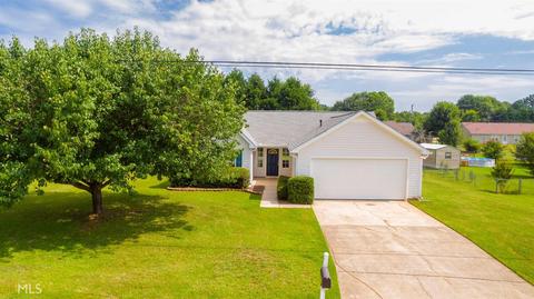 207 Royal Ct, Jackson, GA 30233 photo 2