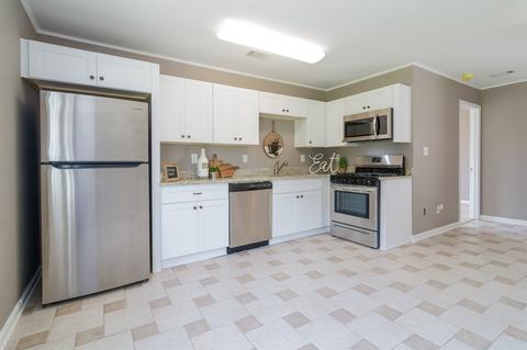 207 Royal Ct, Jackson, GA 30233 photo 7