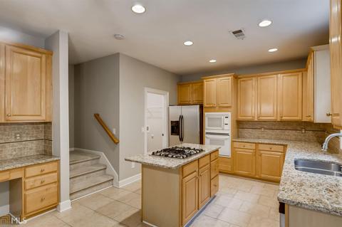 5130 Riverthur Pl, Peachtree Corners, GA 30096 photo 9