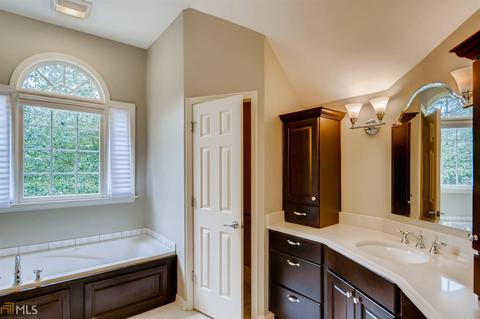 5130 Riverthur Pl, Peachtree Corners, GA 30096 photo 20