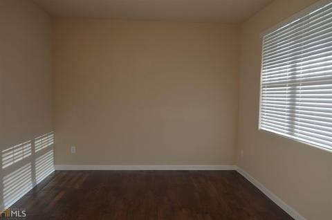 2119 Sawgrass Dr, Hampton, GA 30228 photo 4