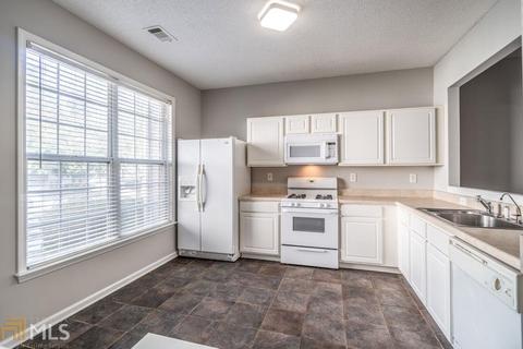 3826 Berkeley Xing, Duluth, GA 30096 photo 7