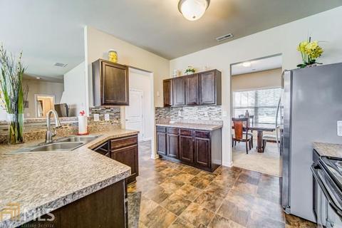290 Bandelier Cir, Hampton, GA 30228 photo 15