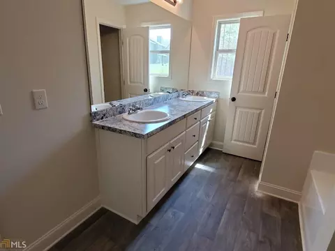 2529 Willow Run, Monroe, GA 30655 photo 8