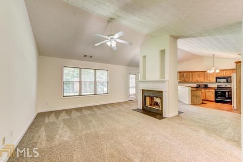 135 Cheyenne Dr, Covington, GA 30016 photo 4