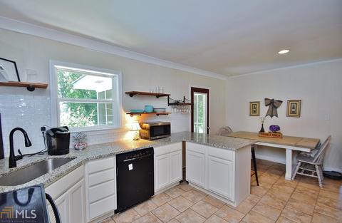417 Christopher Dr, Gainesville, GA 30501 photo 11