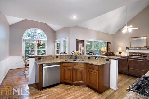 7115 Devonhall Way, Duluth, GA 30097 photo 4