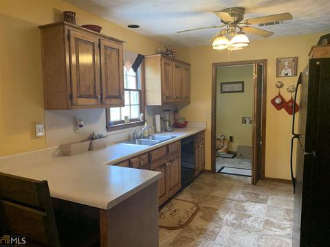 111 N Barnard Ave, Lagrange, GA 30240 photo 4